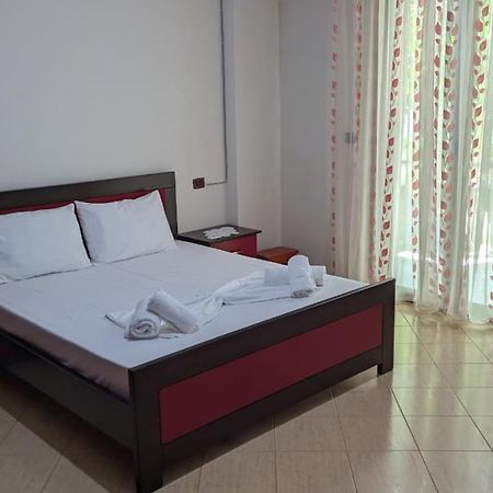 Hasani Apartments Саранда Екстер'єр фото