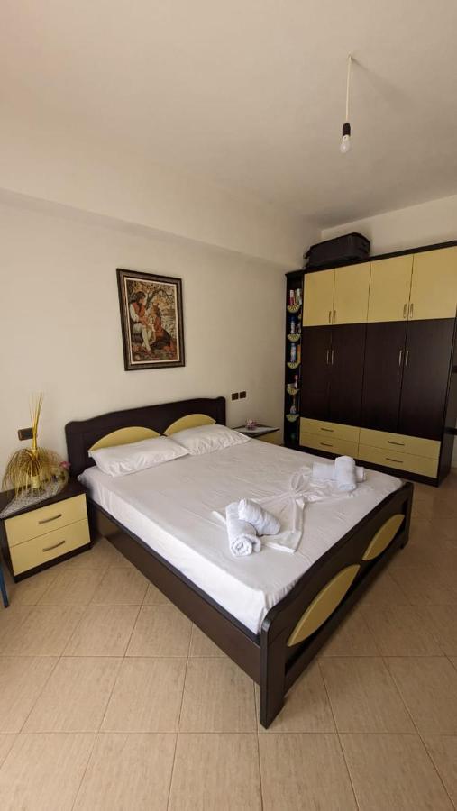 Hasani Apartments Саранда Екстер'єр фото
